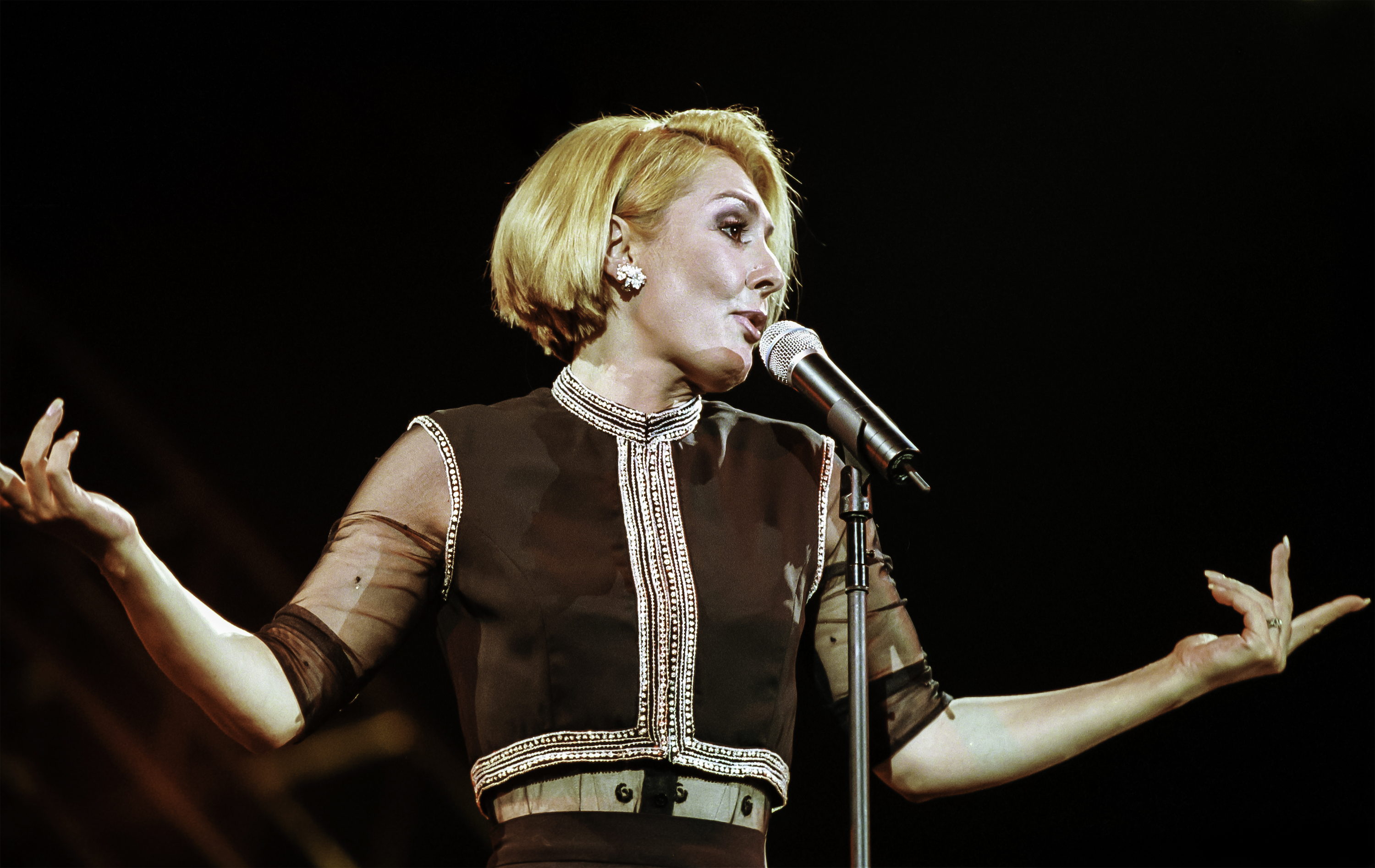 Googoosh vancouver