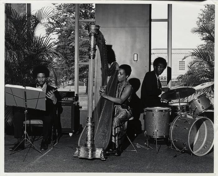 Remembering Dorothy Ashby, the Detroit Pioneer Who Introduced the 